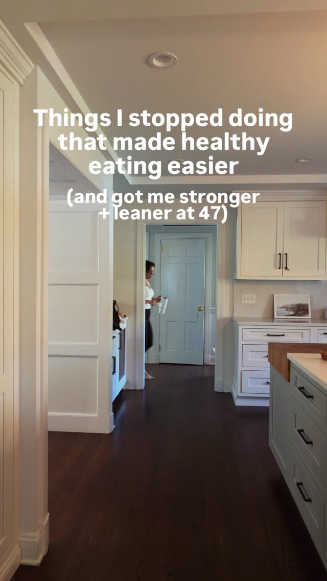 The Busy woman’s cheat sheet to changing your body in midlife. Here are six things that I stopped doing that made healthy eating easier and help me get leaner and stronger at 47.

1. Thinking every meal has to be an elaborate recipe. Especially during the week I put together simple assembly line style meals (protein + grain + veggie + sauce) and make a few special recipes on the nights I’ll have more time. 

2. Spending hours on meal prep. Meal prep doesn’t have to mean 3 hours on Sunday with the same meals all week. I prep a few components throughout the day (extra protein, grains in the instant pot) and use ingredients throughout the week. 

3. Planning individual recipes. All it takes is a few busy days at work or a sick kid and I have food going to waste in my fridge. Instead I think in components (ground beef, vegetables, grains) to put something together quickly. 

4. Neglecting portion sizes. I was eating healthy but once I started to weigh my food and track it I saw where I was undereating (carbs) and overeating (fats!). You can be eating clean but macros + calories count too.

5. Neglecting fiber. When I experimented with tracking my food I saw I wasn’t taking in nearly enough fiber (vegetable salads aren’t a great source, ladies). Being more intentional about fiber helped improve my satiety and digestion. 

6. Forgetting about the freezer. I make sure the freezer is always stocked with frozen pre-cut vegetables, rice and proteins. When possible, I  made extra of soups and sauces to quickly reheat. This ensures I can always pull together a quick healthy meal and avoids defaulting to take out. 

The goal is a system that works in real life. Follow @livepowerfullyco for more ways to get strong, lean, energized and confident in midlife